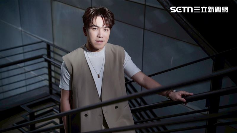 獨/許志豪一年扛360萬債務!為父母打拚