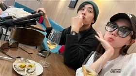 洪詩跟李運慶結婚2年育有2名女兒。（圖／翻攝自臉書）