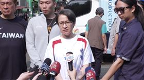 副總統蕭美琴出席「2026企業女子壘球聯賽開幕戰」前受訪（圖／翻攝畫面）