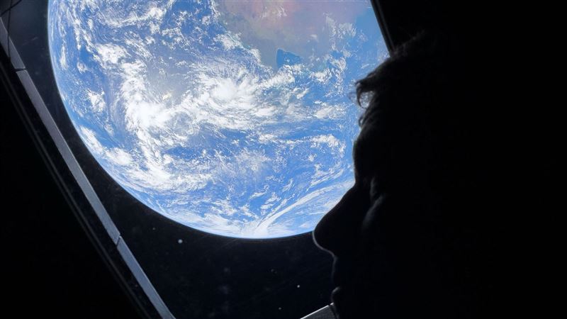 阿提米絲2號重返地球!完成歷史性任務