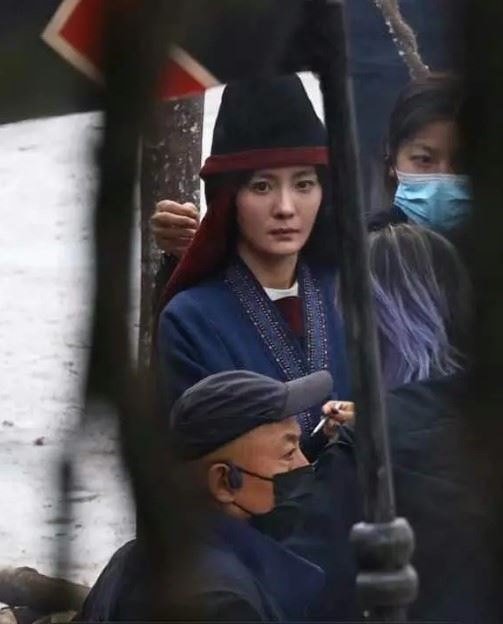 楊冪《江山大同》妝造曝光，大家的評價非常兩極。（圖／翻攝微博＠子衿ul）