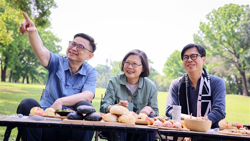 陳其邁不吃香菜!蔡英文不忍了:令人遺憾