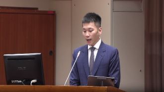 李洋拒收計劃書遭藍委情勒　網友挺部長