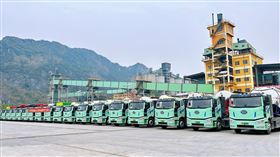 台泥發布中英文永續報告書台泥5日宣布，發布中英文永續報告書及首份「公正轉型報告」，此為台泥於2024年5月宣布轉型為集團控股公司後，首次整合發布全球事業體的永續作為以及ESG績效。（台泥提供）中央社記者何秀玲攝　114年9月5日