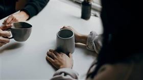 一場別開生面的相親活動近日在日本引發關注。（示意圖／Unsplash）