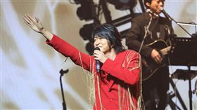 游鴻明舉辦演唱會，邀請愛女游宇潼擔任特別來賓同台演出。（圖／記者鄭孟晃攝影）