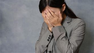 兆豐金票券狼協理性侵女部屬竟列升遷名單