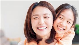 合庫人壽推出美元利率變動型終身壽險商品。（圖／合庫人壽提供） 