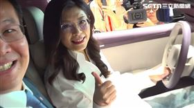 在北京的刻意安排之下，國民黨主席鄭麗文12日一早參訪「市值蒸發逾7千億港幣的小米汽車」，有財經界人士就揭露北京圖謀：「誘使台商二次西進、中國車傾銷台灣」。（圖／翻攝畫面）