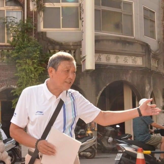 溫文龍一生深耕在地文化，對新竹的歷史脈絡與古蹟紋理有著深刻的研究。（圖/翻攝自溫文龍臉書）