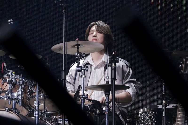 金宰鉉以中文向粉絲深情告白,真摯話語展現滿滿誠意。(圖/SHOWOFFICE提供)