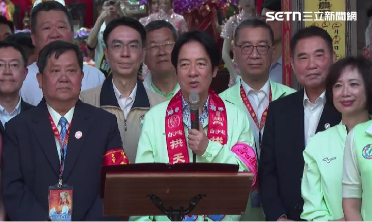 賴清德替白沙屯媽祖淨轎 綠5參選人陪同