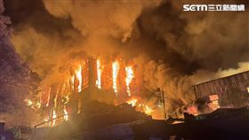 新北,五股區,大火,工廠,消防局（圖／翻攝畫面）