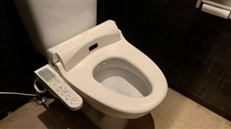 醫師楊智鈞提醒，上大號用力、健身舉重、搬重物，都對心血管來說是高風險動作，應該特別注意。（示意圖／photoAC）