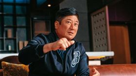 傳入主TVBS擁優先議約權，辜仲諒向友人強調絕無此事。（圖／鏡週刊）