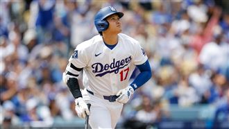 首球棒打2屆賽揚　大谷連2天首打席就炸裂