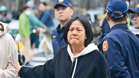 李貞秀引爆白營茶壺內風暴，已從「全黨護一人」演變成「全黨逼一人」。（翻攝自李貞秀臉書）