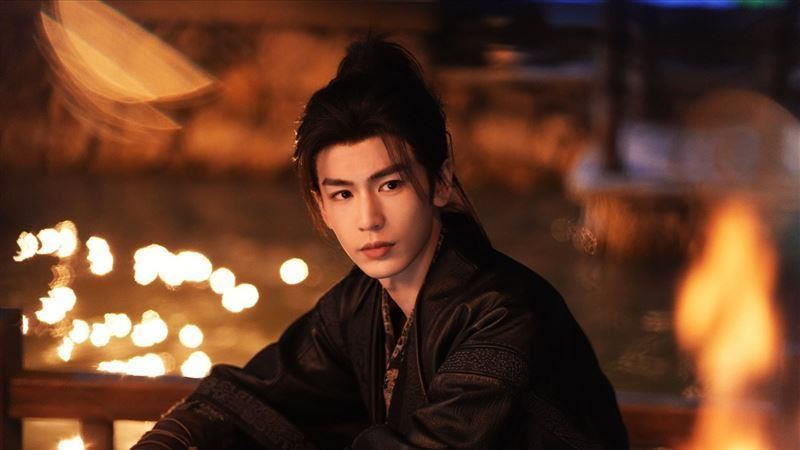 徒嘴剝蝦太扯!張凌赫3秒神操作爆紅