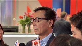 台灣大哥大董事長蔡明忠赴MWC世界行動通訊大會觀展交流。