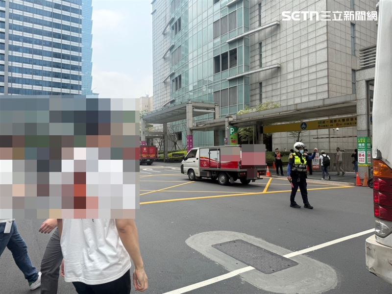 饗饗微風信義店發生火警。(圖/翻攝畫面)