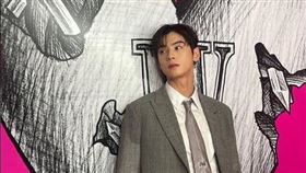 車銀優捲入補稅爭議後親自發聲道歉，沒想到另一位天王級人物的一個小動作，也意外讓兩人私下關係成為討論焦點。（圖／翻攝自車銀優IG）