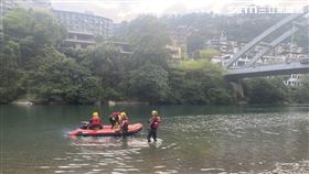 張翁,廣興橋,新北市,新店區,慈濟醫院（圖／翻攝畫面）