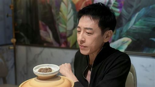 昔病倒進ICU搶命　資深男星暴瘦近況曝光