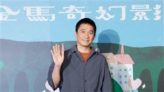 梁朝偉秀超萌表情　劉冠廷合照秒變乖學生