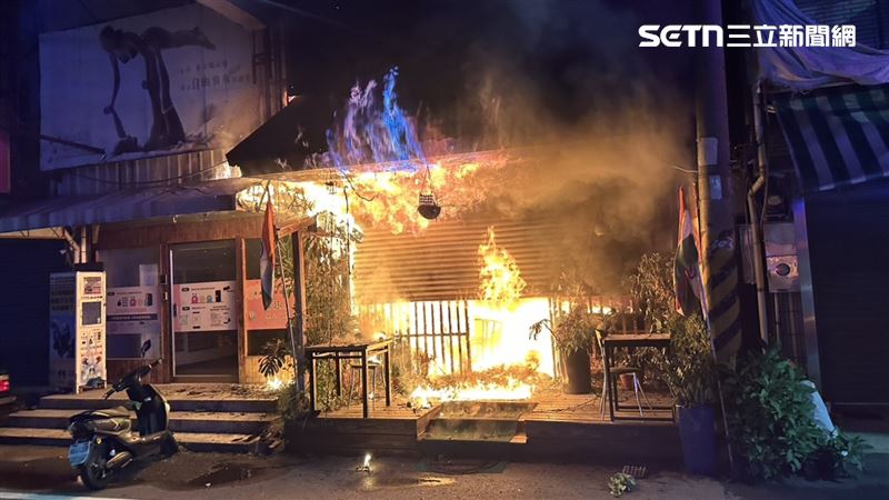 印度料理店火災…隔壁情趣用品店跟著遭殃