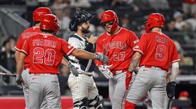 「神鱒」楚奧特（Mike Trout）炸裂雙響砲。（圖／路透社／達志影像）