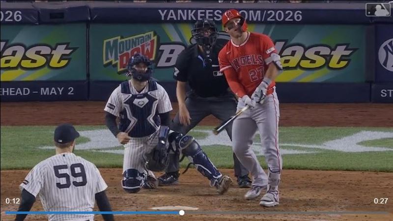 「神鱒」楚奧特（Mike Trout）炸裂追平3分砲。（圖／翻攝自MLB官網）