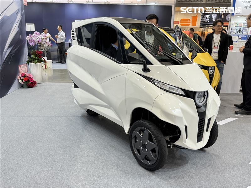 Lean Mobility Lean 3駕艙機車。（圖／記者鍾釗榛攝影）