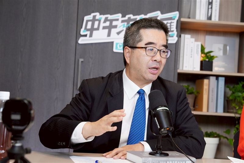 蕭旭岑中午接受節目《中午來開匯》專訪。（圖／匯流新聞網提供）