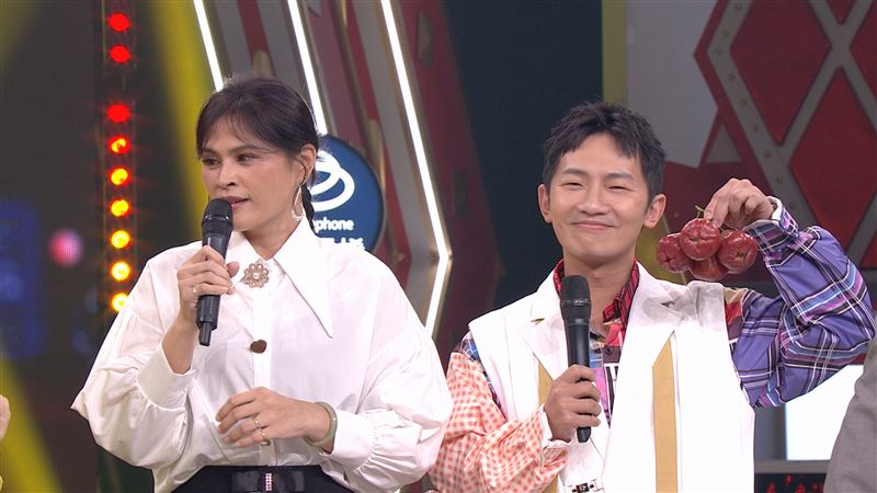 屏東 林邊 的蓮霧，在陽光與海風之間成長，是南台灣果農與自然共生的最佳代表。（圖／三立永續辦公室提供）