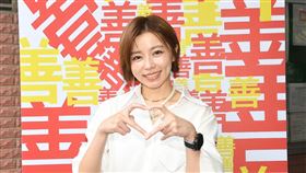 王瞳出席公益實境節目《網紅與善的距離》見面會活動。（圖/《網紅與善的距離》提供）