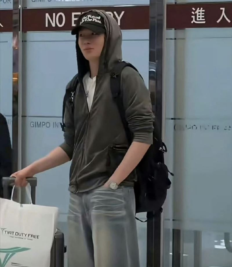 有粉絲將崔太洋(圖)錯認為目標人物,造成對方被圍堵,畫面在社群平台上廣泛流傳。(圖/翻攝自微博)