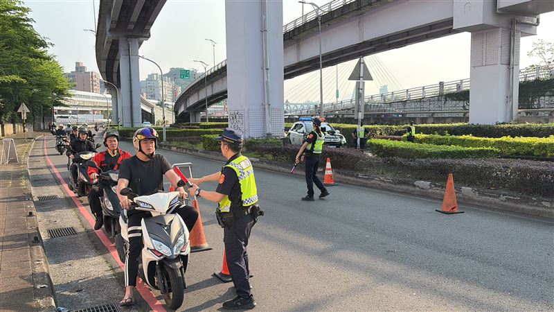 警強力取締宿醉駕車 2小時內查獲4件酒駕