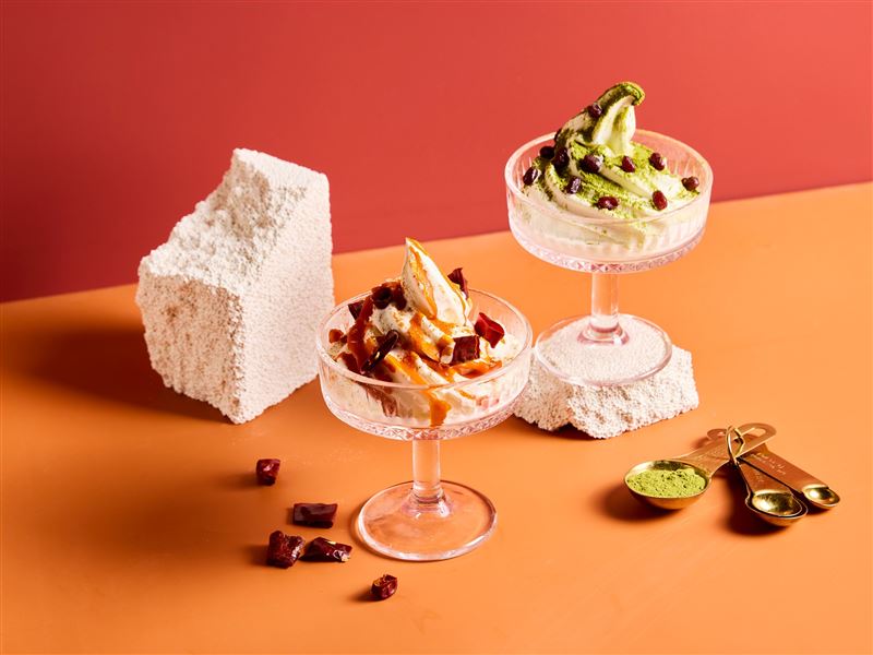 獨創甜點麻辣鹽花霜淇淋口感冰火交融。(圖/品牌業者提供)