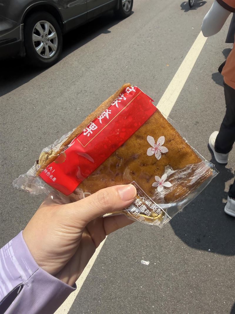 也有人PO照感謝老闆請吃結緣發粿，不過網友指出應該是不同家。（圖／翻攝自threads@jiala_beefnoodle）