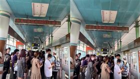 今日文湖線列車出現異常。（圖／網友keep_my_dream授權提供）