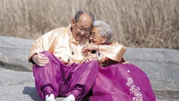 相愛廝守76年！韓知名紀錄片百歲奶奶過世