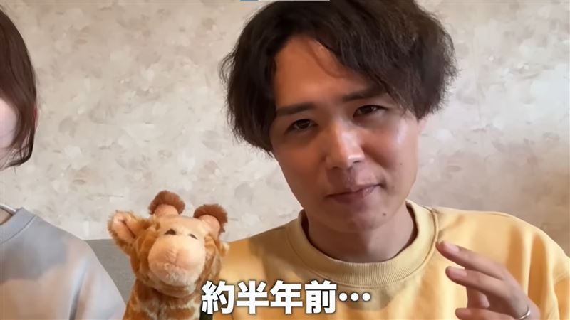 近藤大真到非洲吃長頸鹿肉，誤食子彈碎片。（圖／翻攝自YouTube）