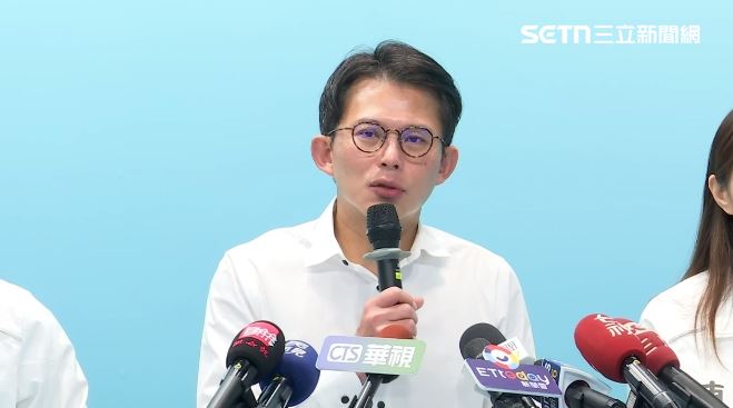 李貞秀怒開撕！黃國昌：謊言戳破就改口