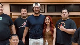 鮑爾（Trevor Bauer）（左）和其經紀人蕾芭（Rachel Luba）（右）。（圖／翻攝自IG @rachel.luba）