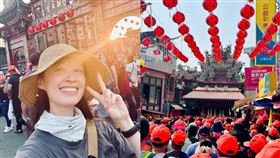 田中千繪朝聖白沙屯媽祖。（圖／田中千繪臉書）