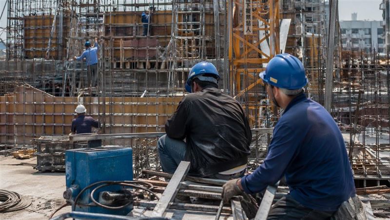 高薪職業做4個月想逃 他揭內幕：怕肺壞了