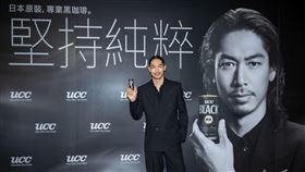 AKIRA談起老婆林志玲和兒子，臉上露出滿滿幸福感。（圖／品牌提供） 