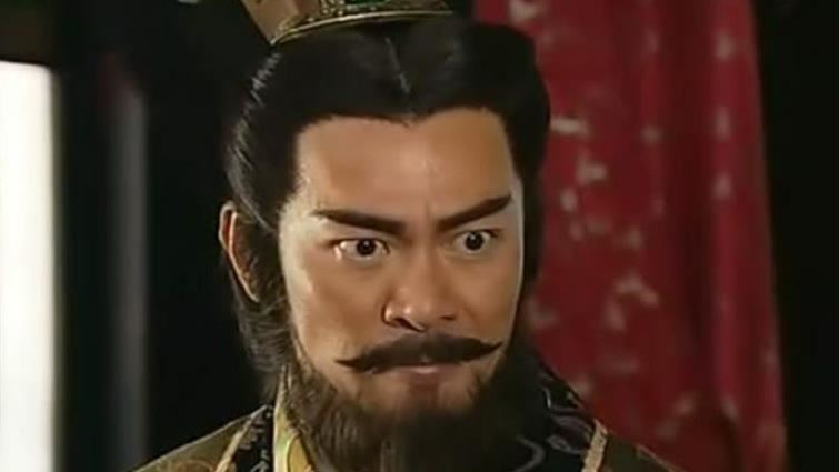 江華:憂鬱中見王者氣場。(圖/翻攝自微博)