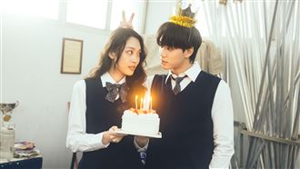 李秉諭模糊曖昧正妹女星　私下互動全說了