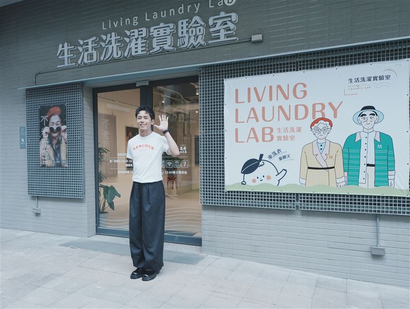 張瑞夫對於社區洗衣店抱有期許。(圖/萬秀洗衣店提供)